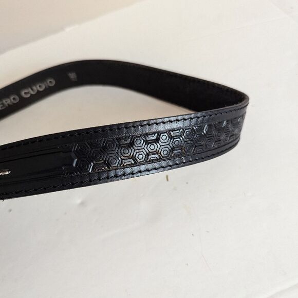 Vero Cuoio Black Leather Belt Hex Embossed 1.5” Wide Italian Made 35-39 - Picture 2 of 5